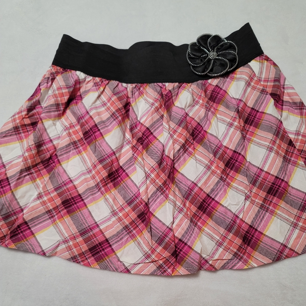 Vintage 00's pink plaid skirt